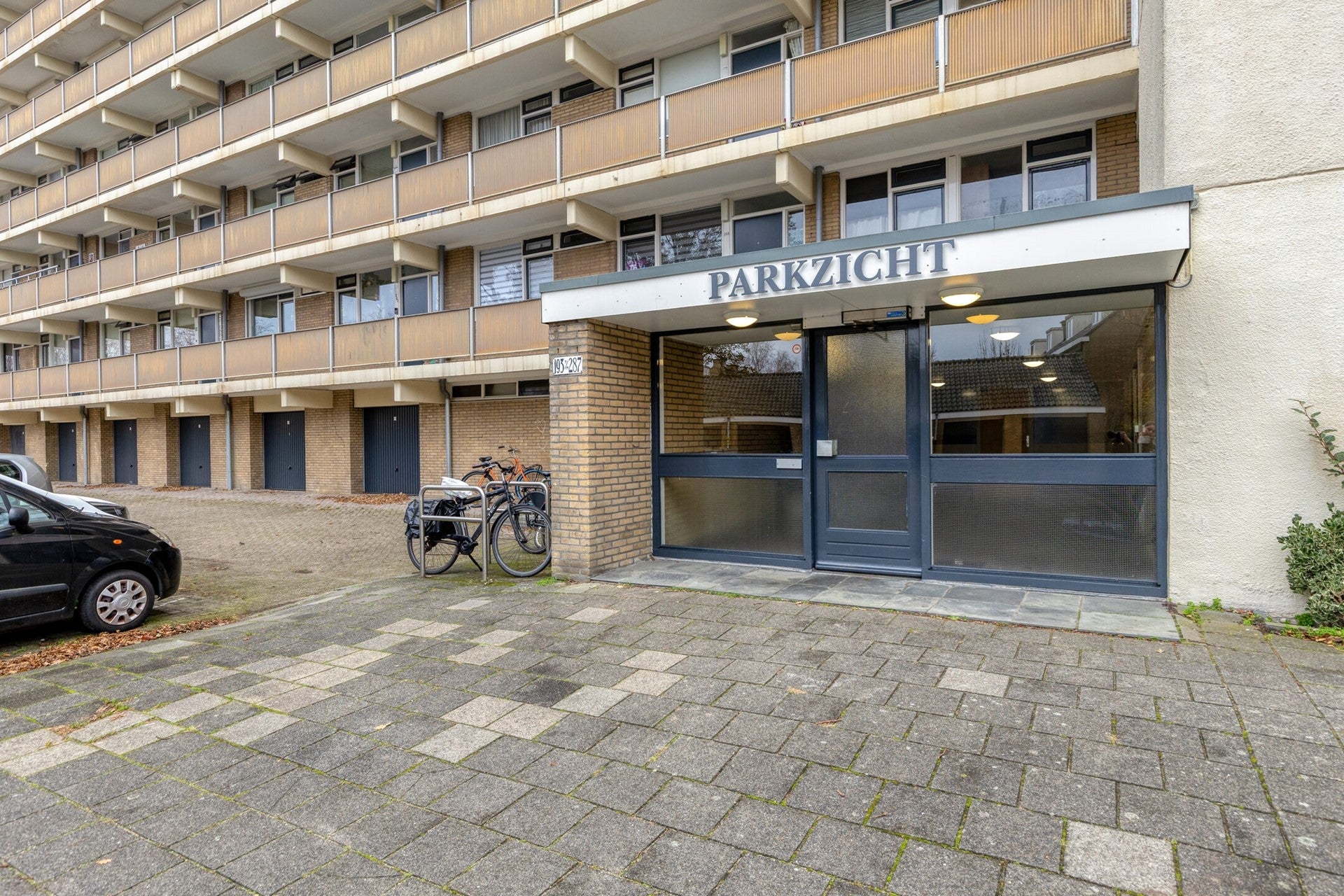Appartement te koop: Frans Halslaan 239, Oegstgeest
