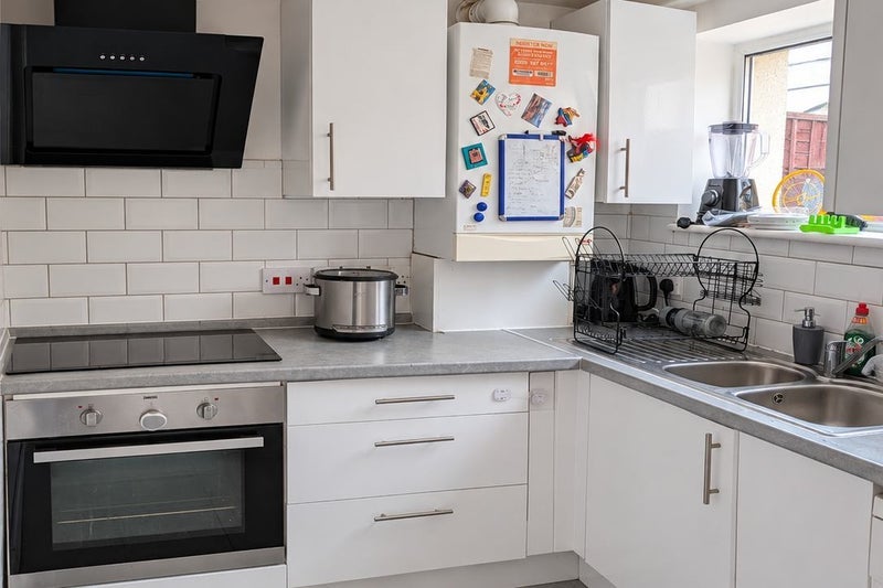 Room Wythes Road in Greater London