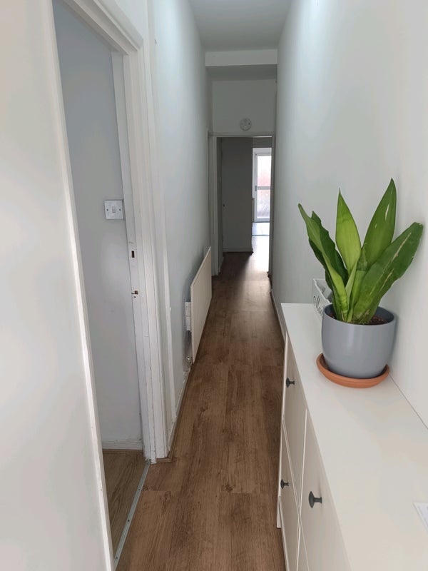 Room Wythes Road in Greater London