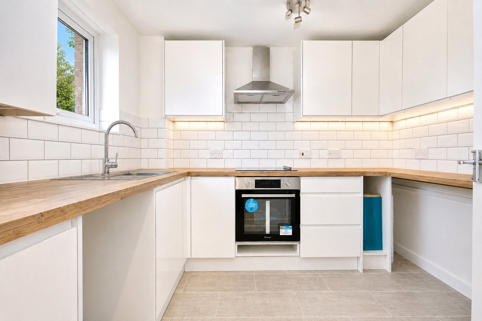 Flat Marston Road in Woking