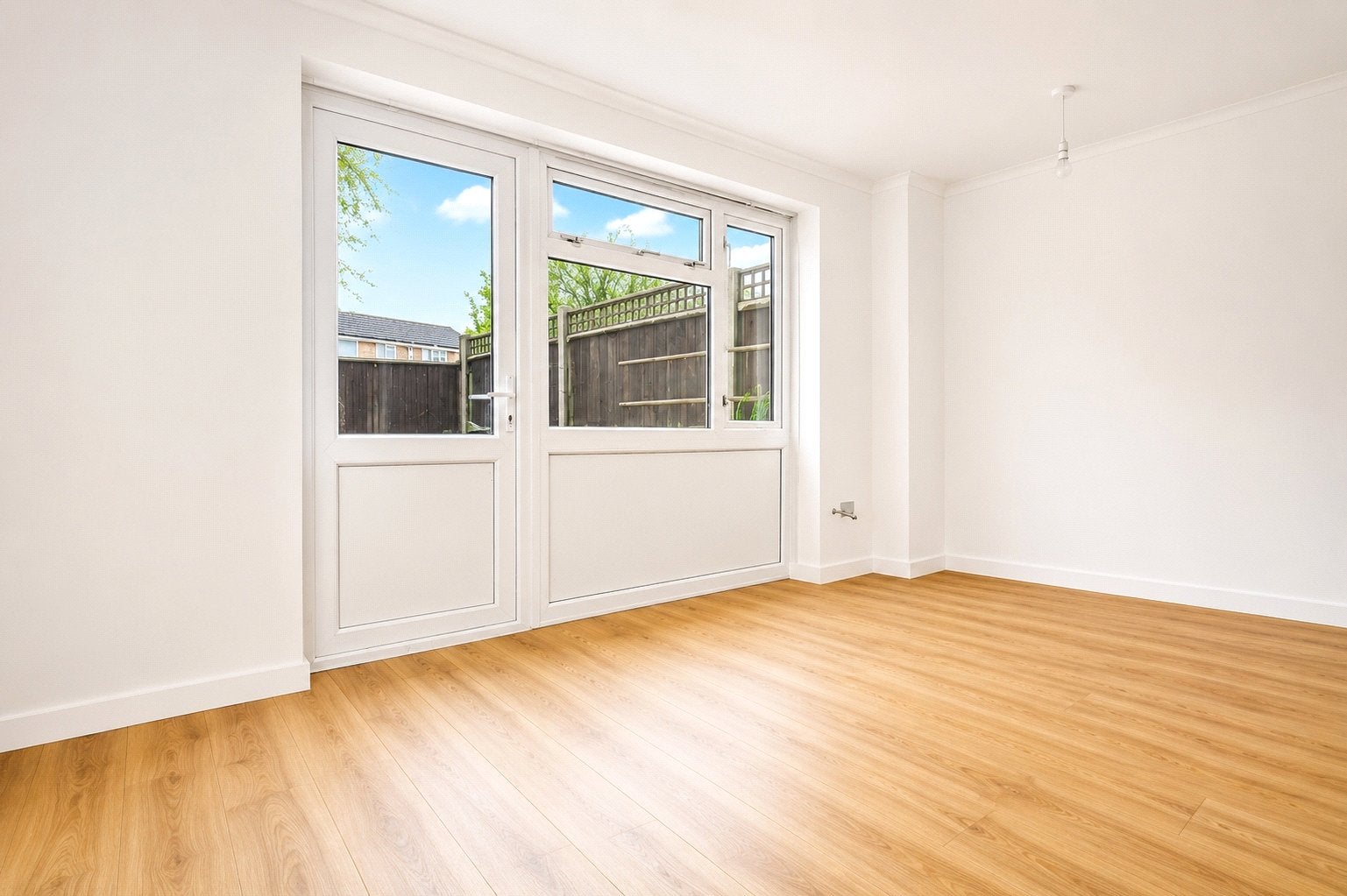 Flat Marston Road in Woking