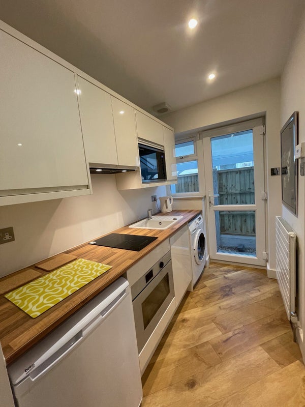 Room Mill Lane in Poole