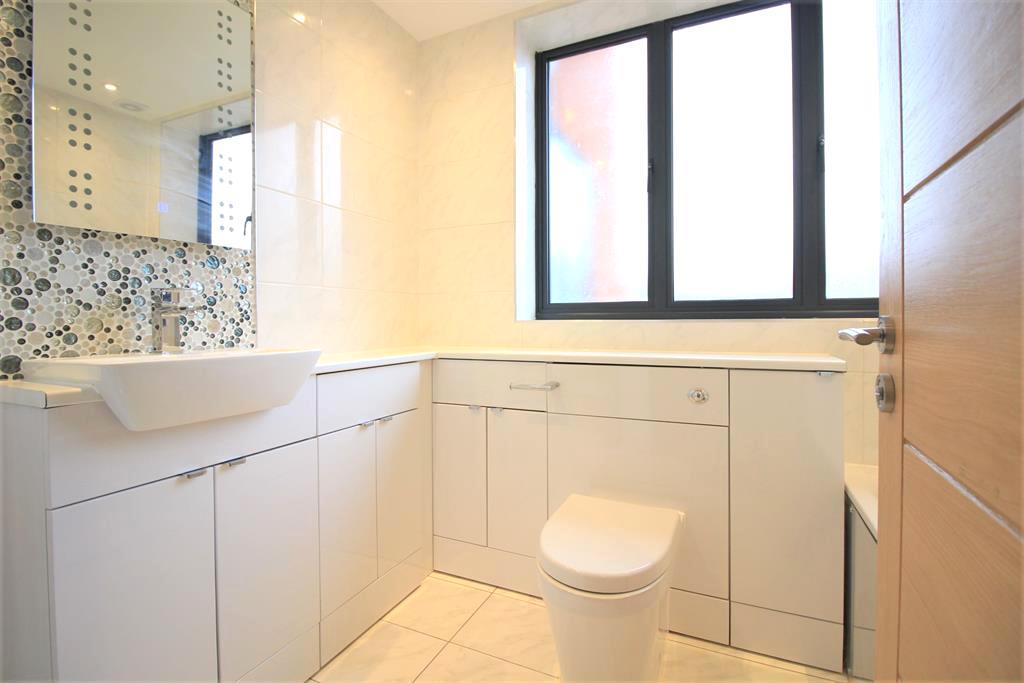 Room New Heston Road in Greater London