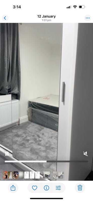 Room Belton Road in Greater London
