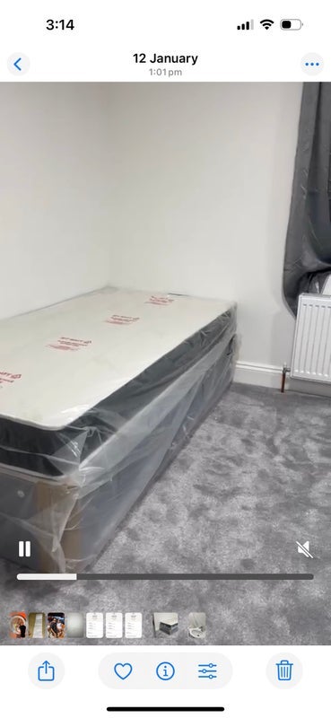 Room Belton Road in Greater London