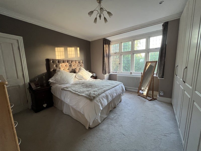 Room Old Station Road in Metropolitan Borough of Solihull