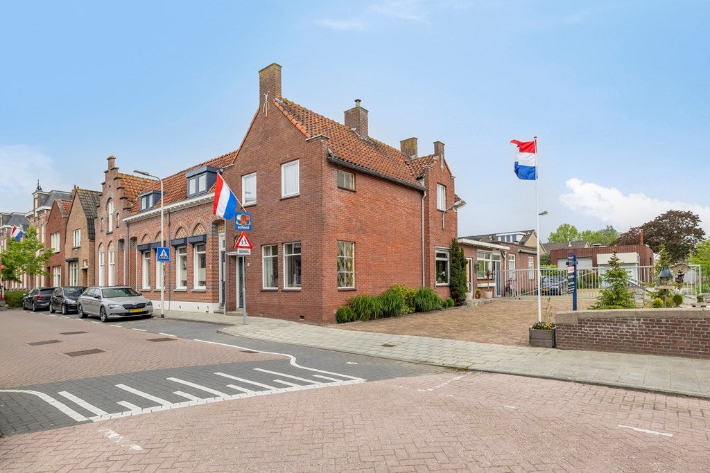 Huis Boulevard Antverpia 10 in Roosendaal