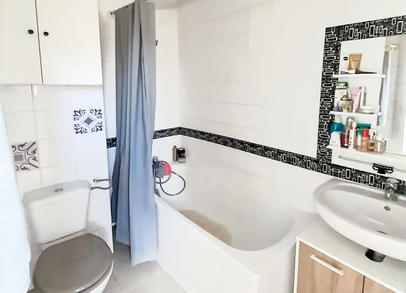 Appartement D 79 à Brégy