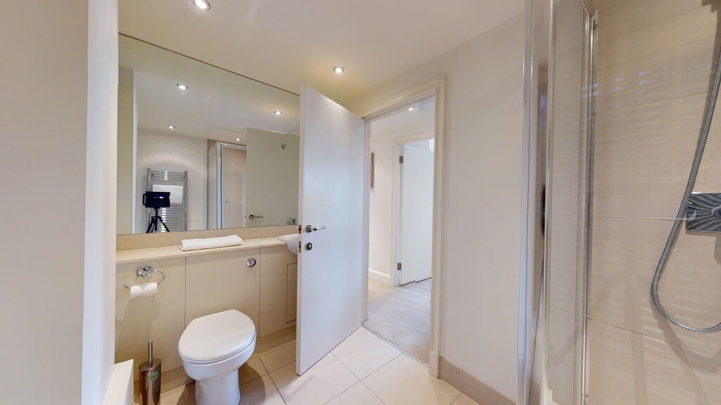 Flat Fulham Road in Greater London