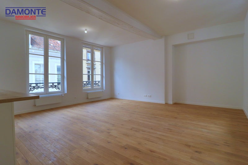 Appartement Place Audiffred à Troyes
