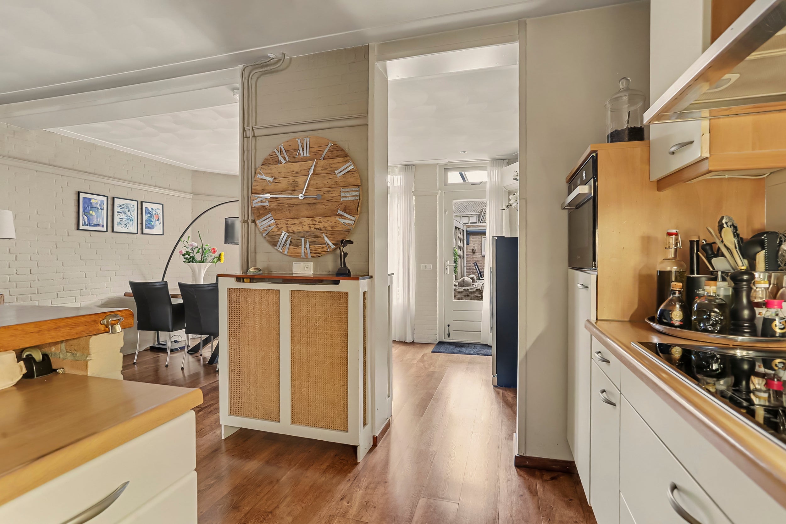 Tussenwoning te koop: Elzengaard 23, Goirle