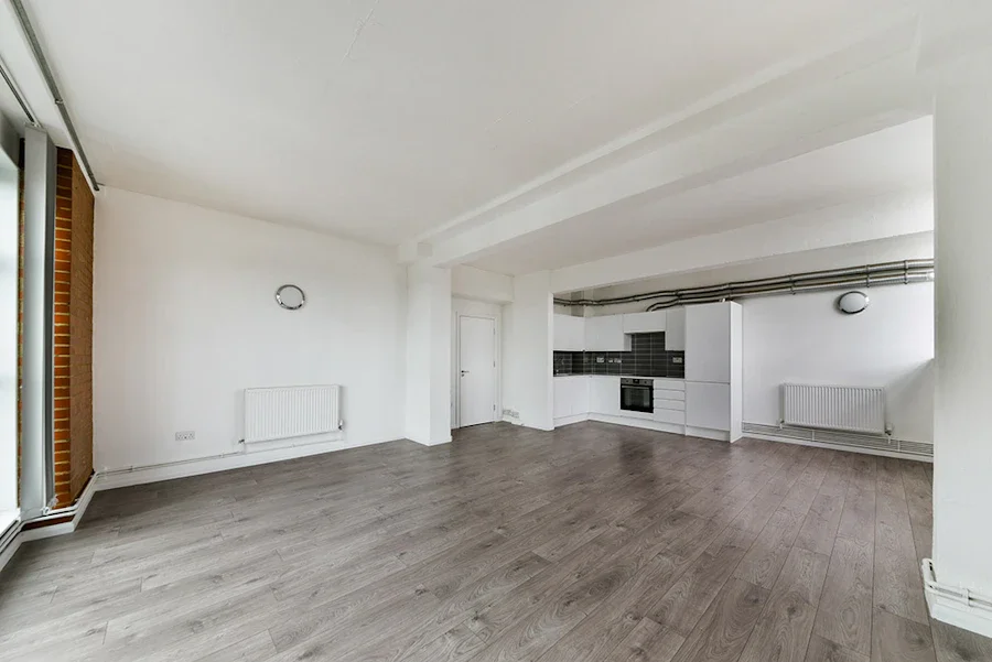 Flat Kingsland Road in London