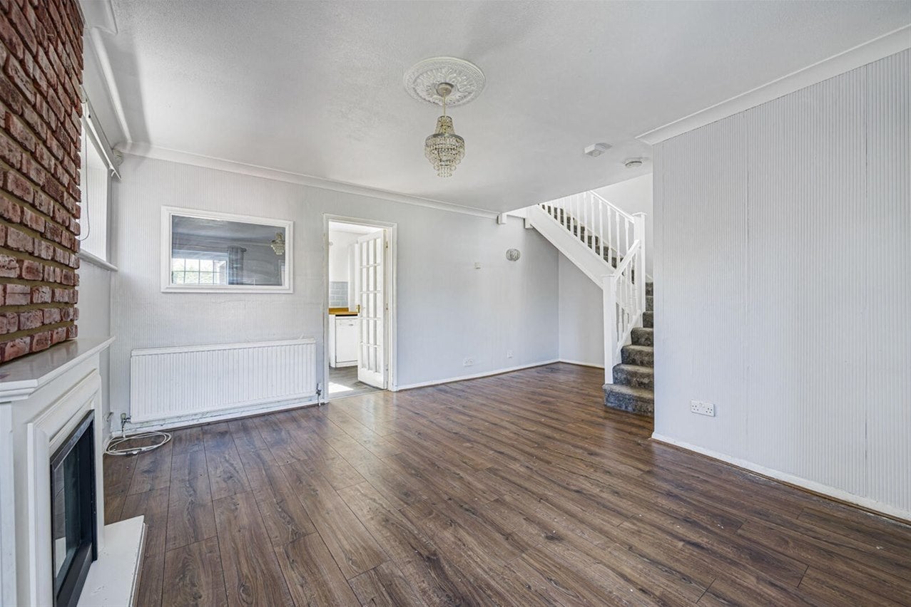 House Staple Close in Greater London