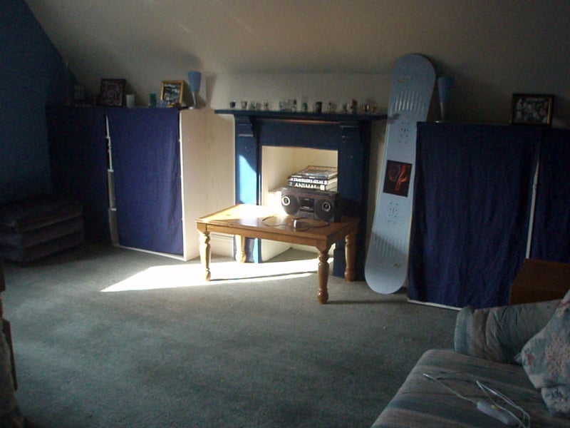 Room Moorland Road in Birmingham