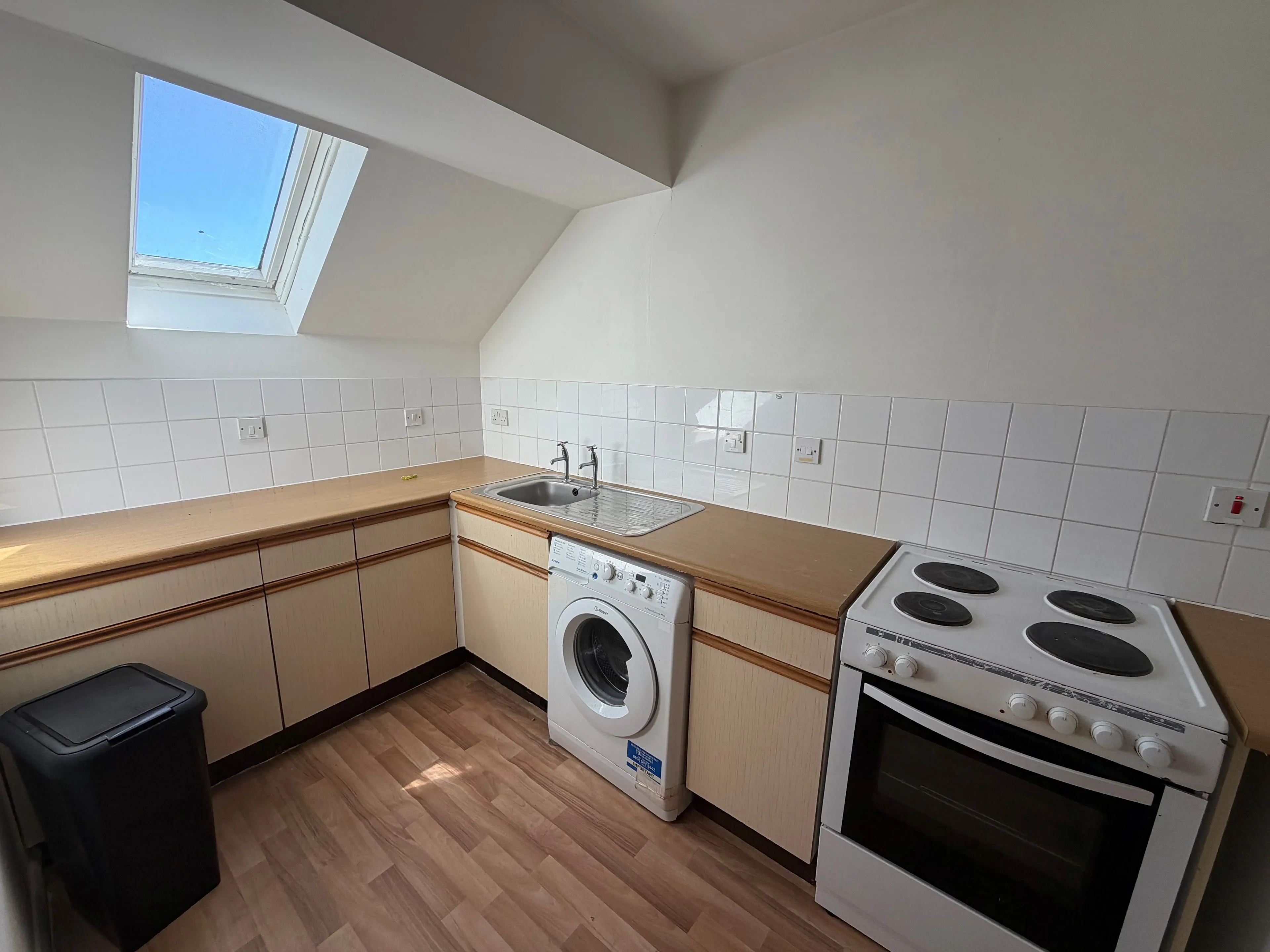 Flat Westleigh Close in Northampton