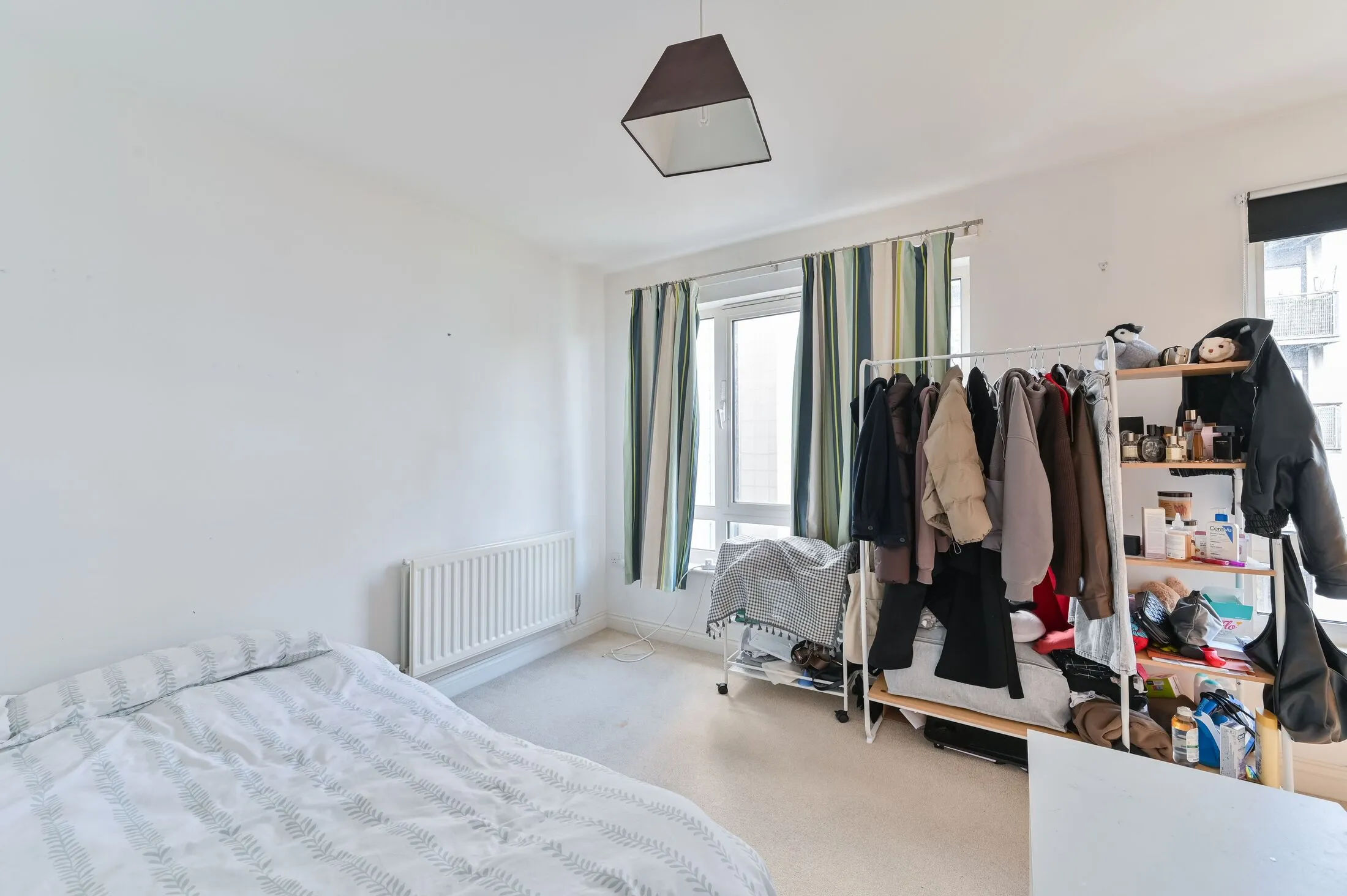 Flat Claremont Street in Greater London