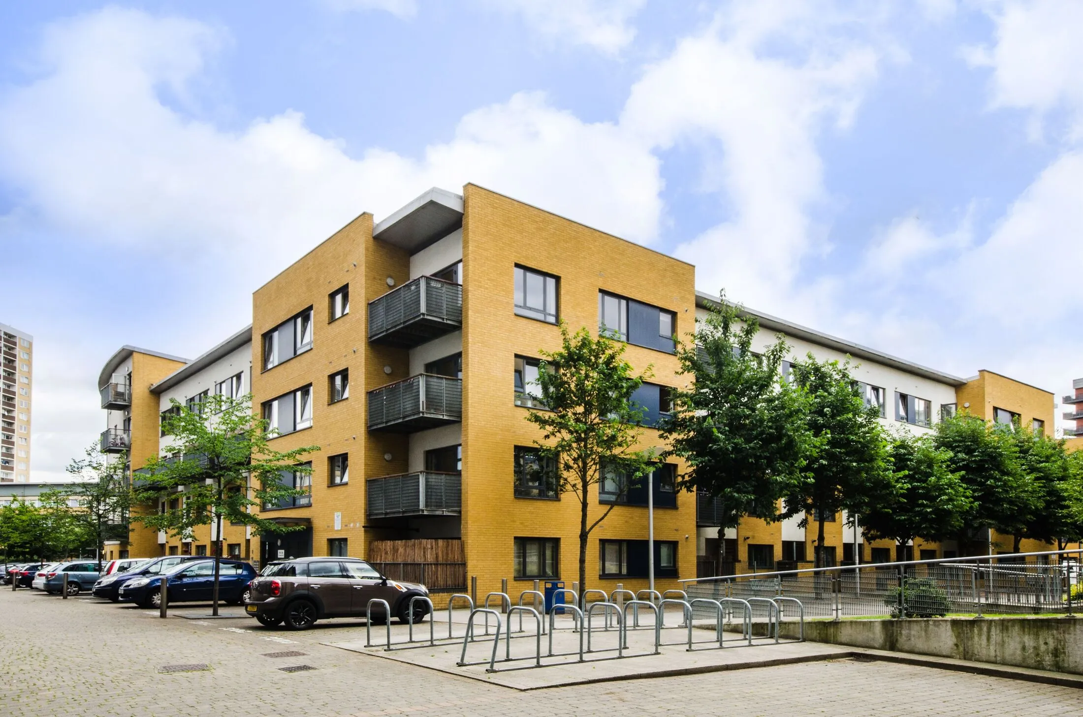 Flat Claremont Street in Greater London