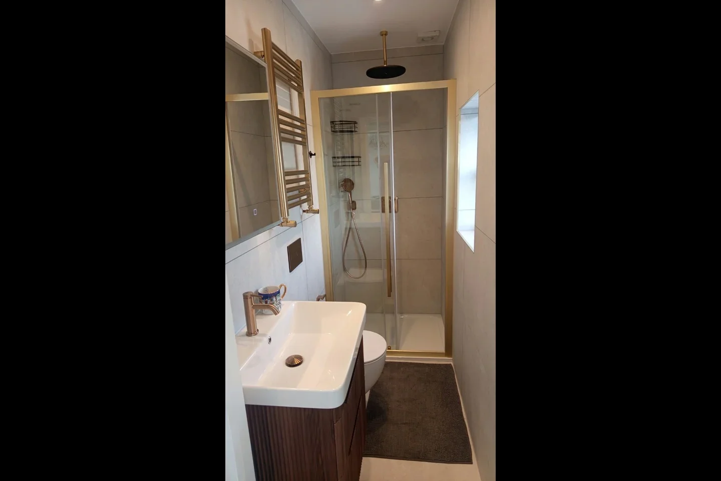 Flat Saint David's Place in Greater London
