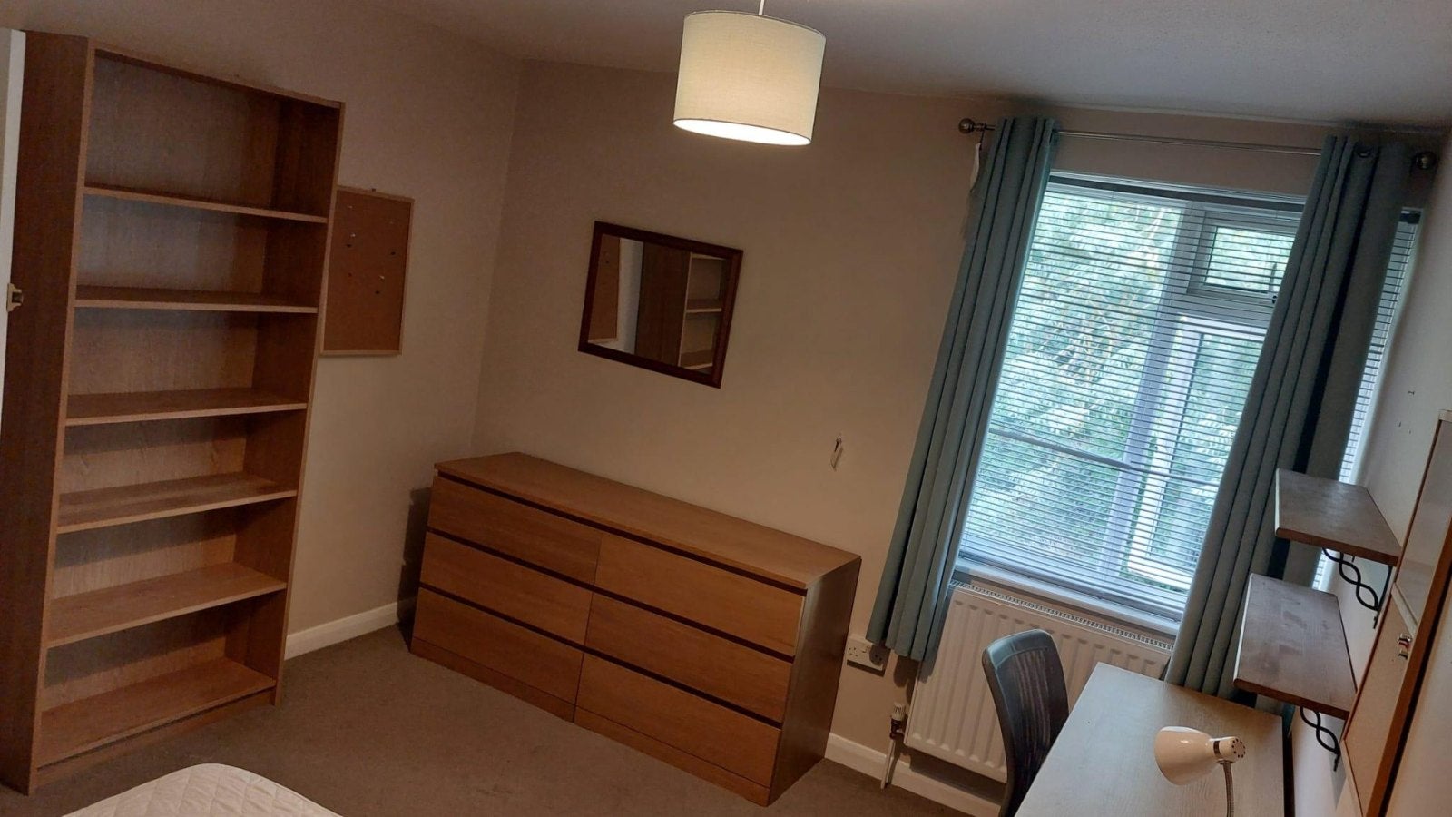 Flat Ulcombe Gardens in Canterbury