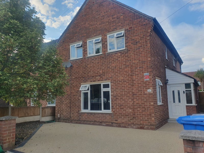 House Craddock Road in Trafford