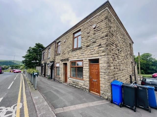 Flat Manchester Road in Borough of Rossendale