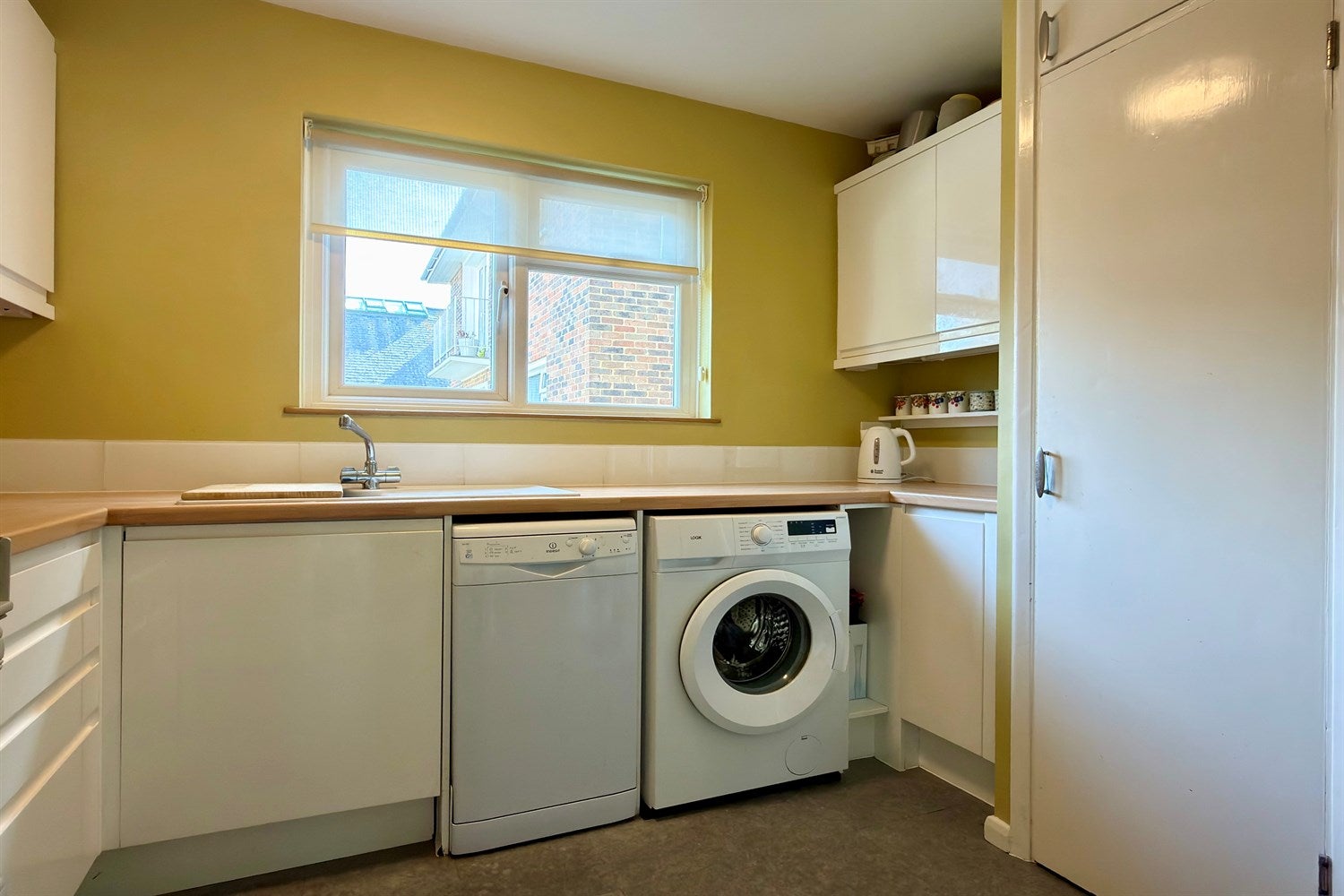 Flat North Walls in Chichester