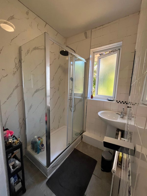 Room Telford Avenue in Greater London