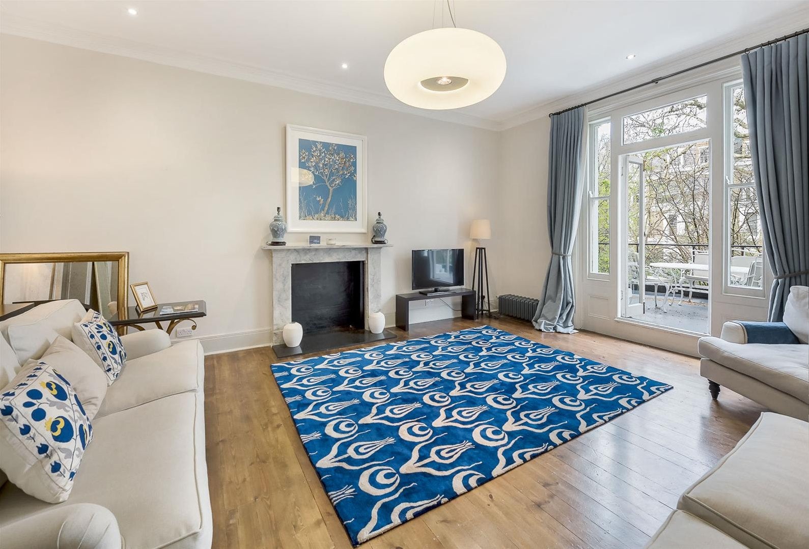 Flat Gledhow Gardens in Greater London