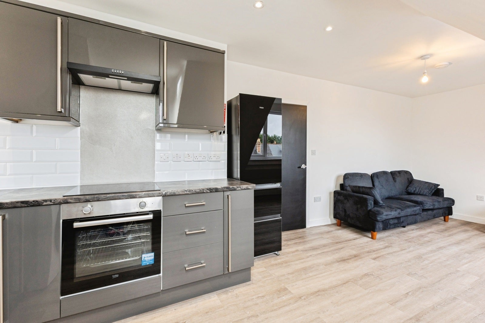 Flat Basingstoke Road in Reading