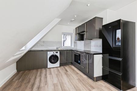 Flat Basingstoke Road in Reading