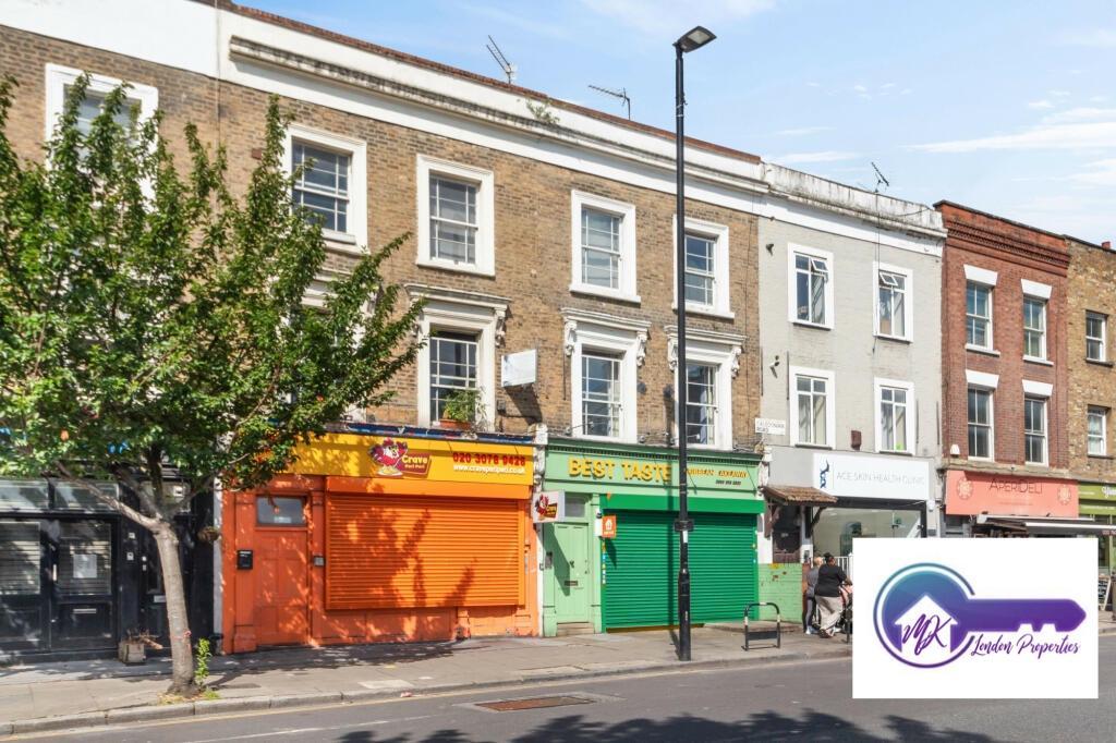 Flat Caledonian Road in Greater London