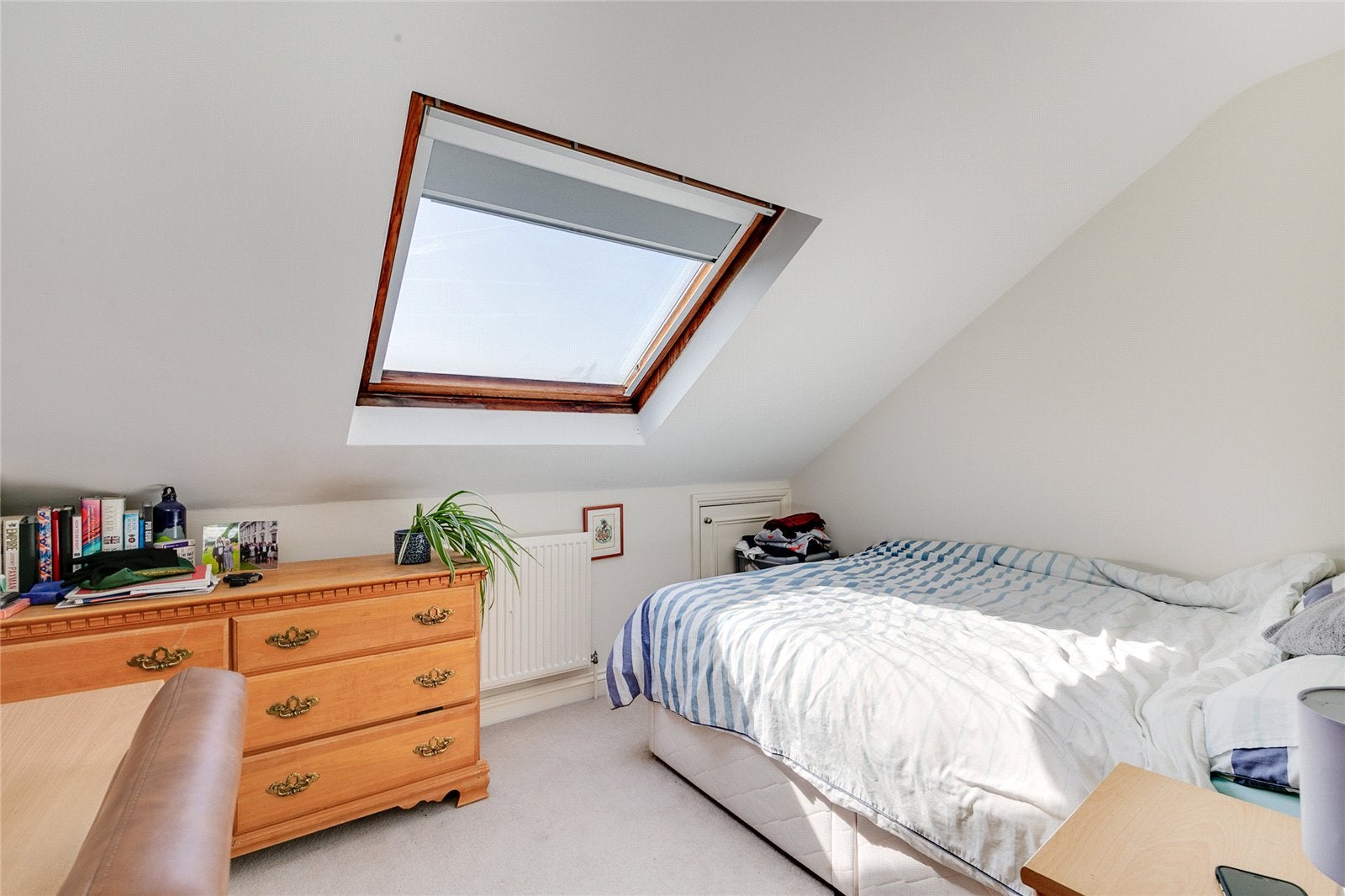 House Comyn Road in Greater London