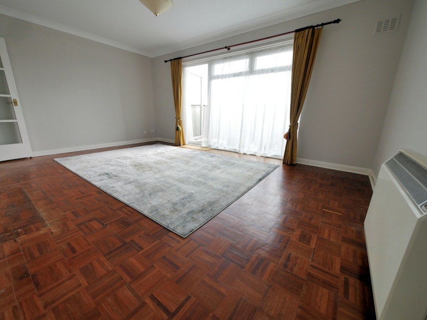 Flat Telford Road in City of Edinburgh