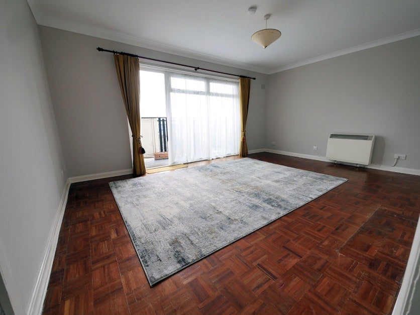 Flat Telford Road in City of Edinburgh