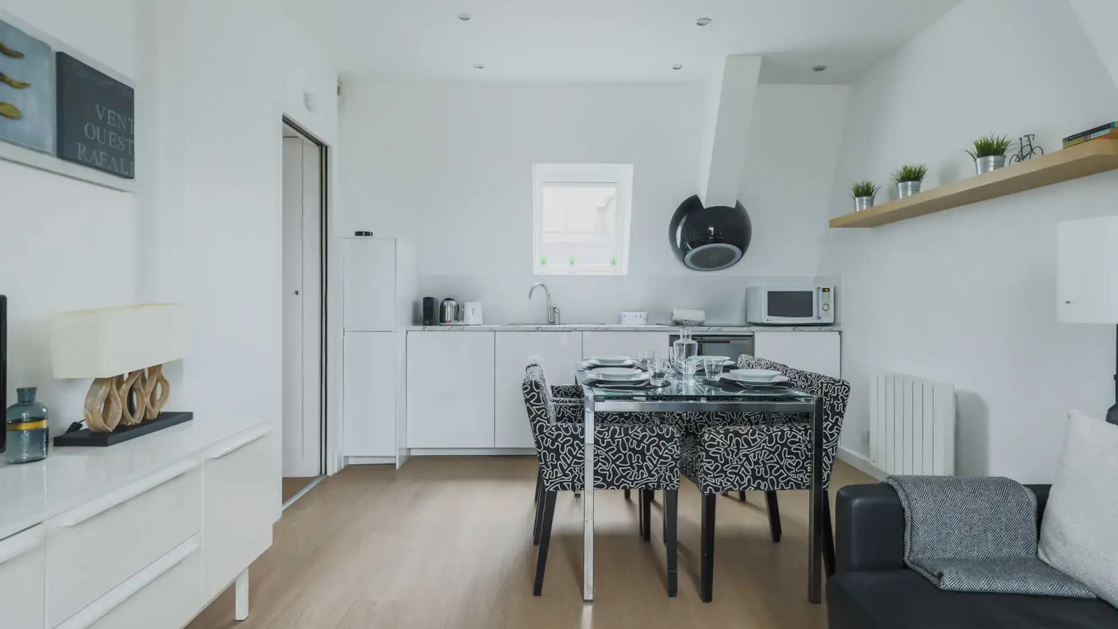 Appartement Rue Madame de Sévigné à Paris