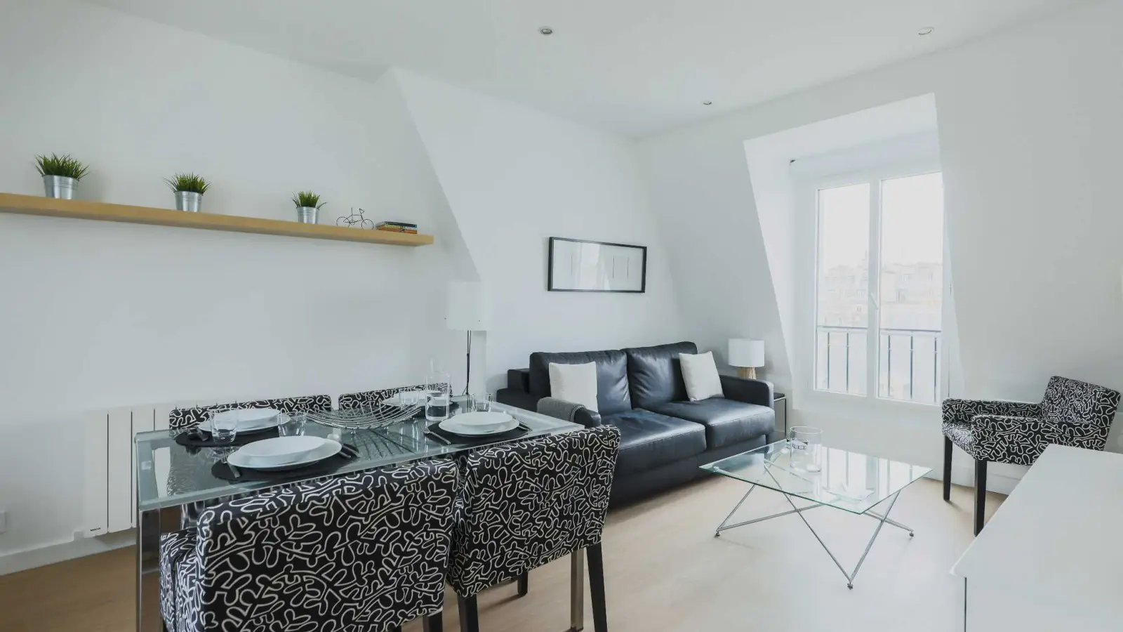 Appartement Rue Madame de Sévigné à Paris