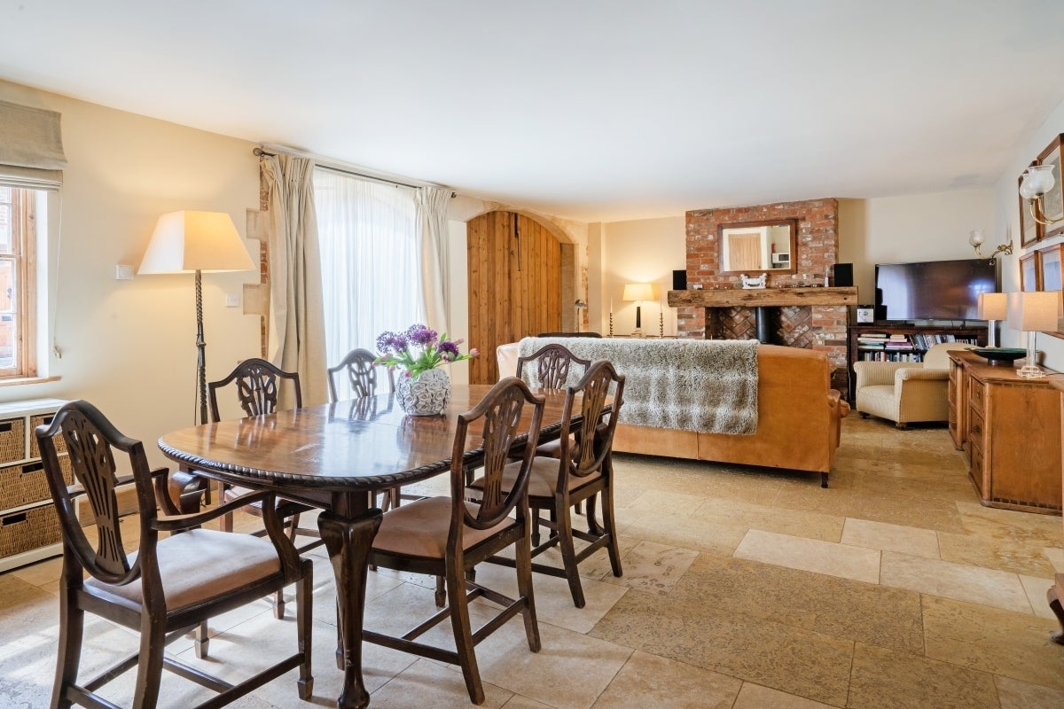 House Chittoe Heath in Bromham