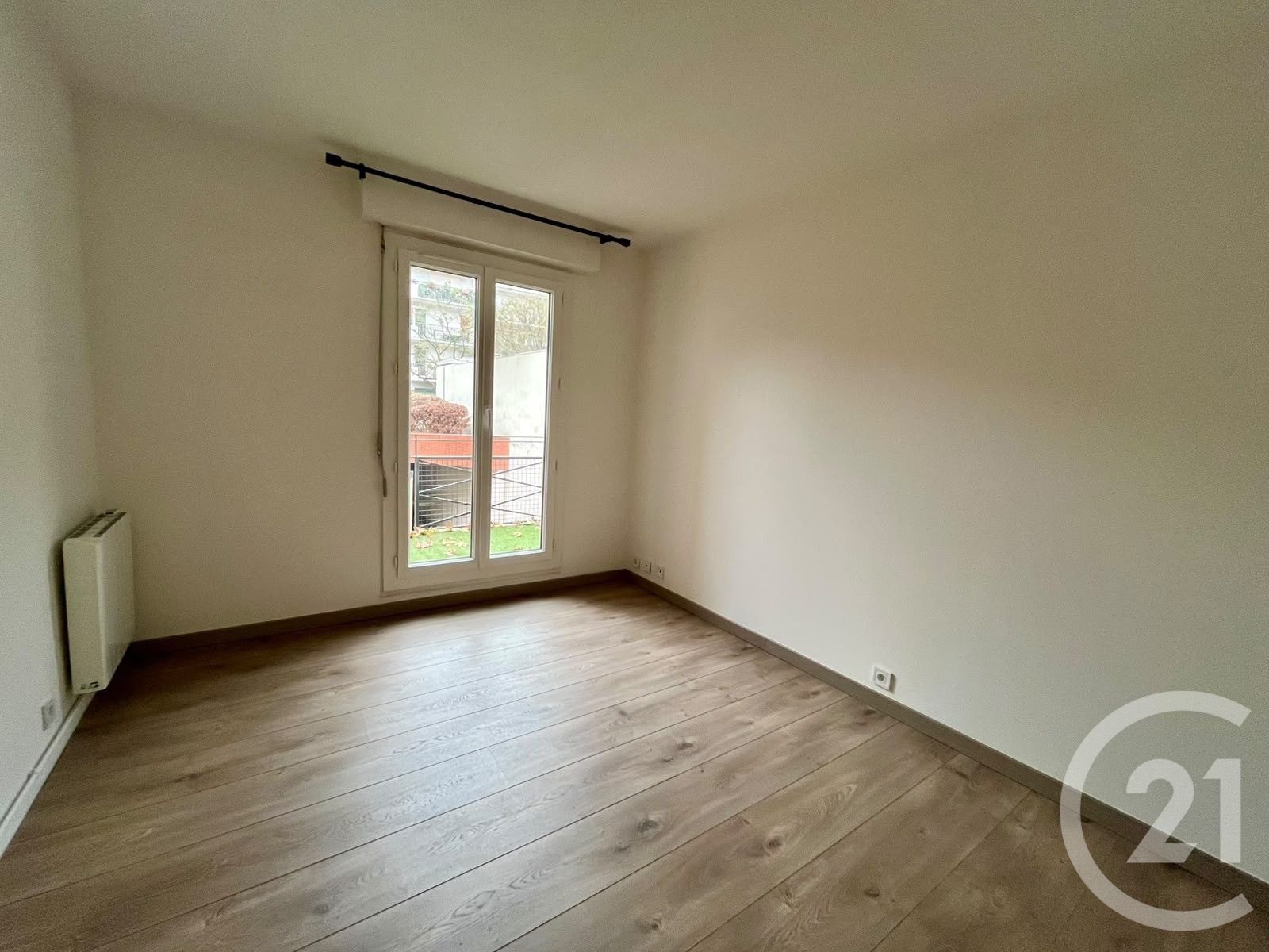 Flat Quai de Bir-Hakeim in Saint-Maurice