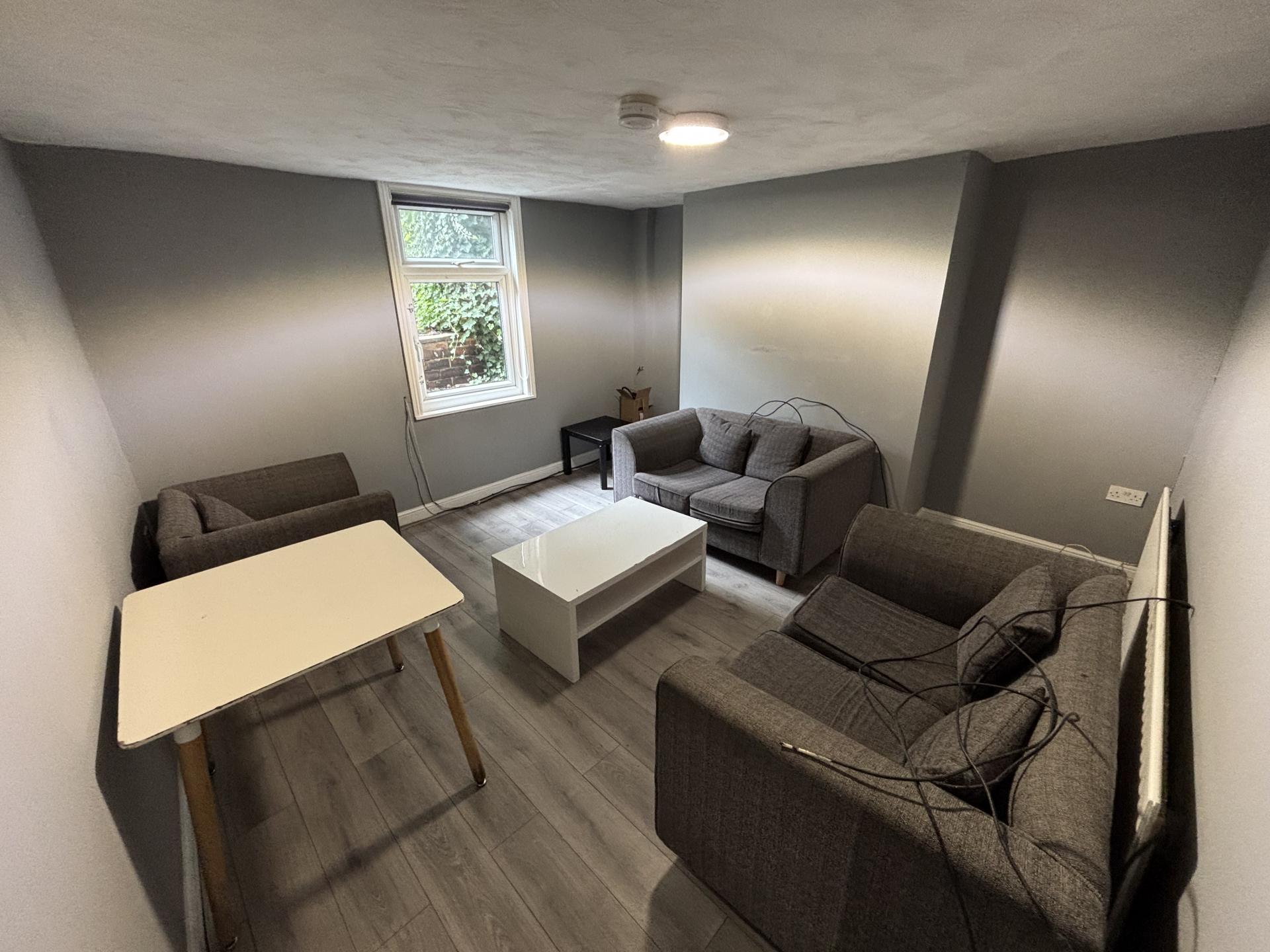 House Granby Grove in Leeds