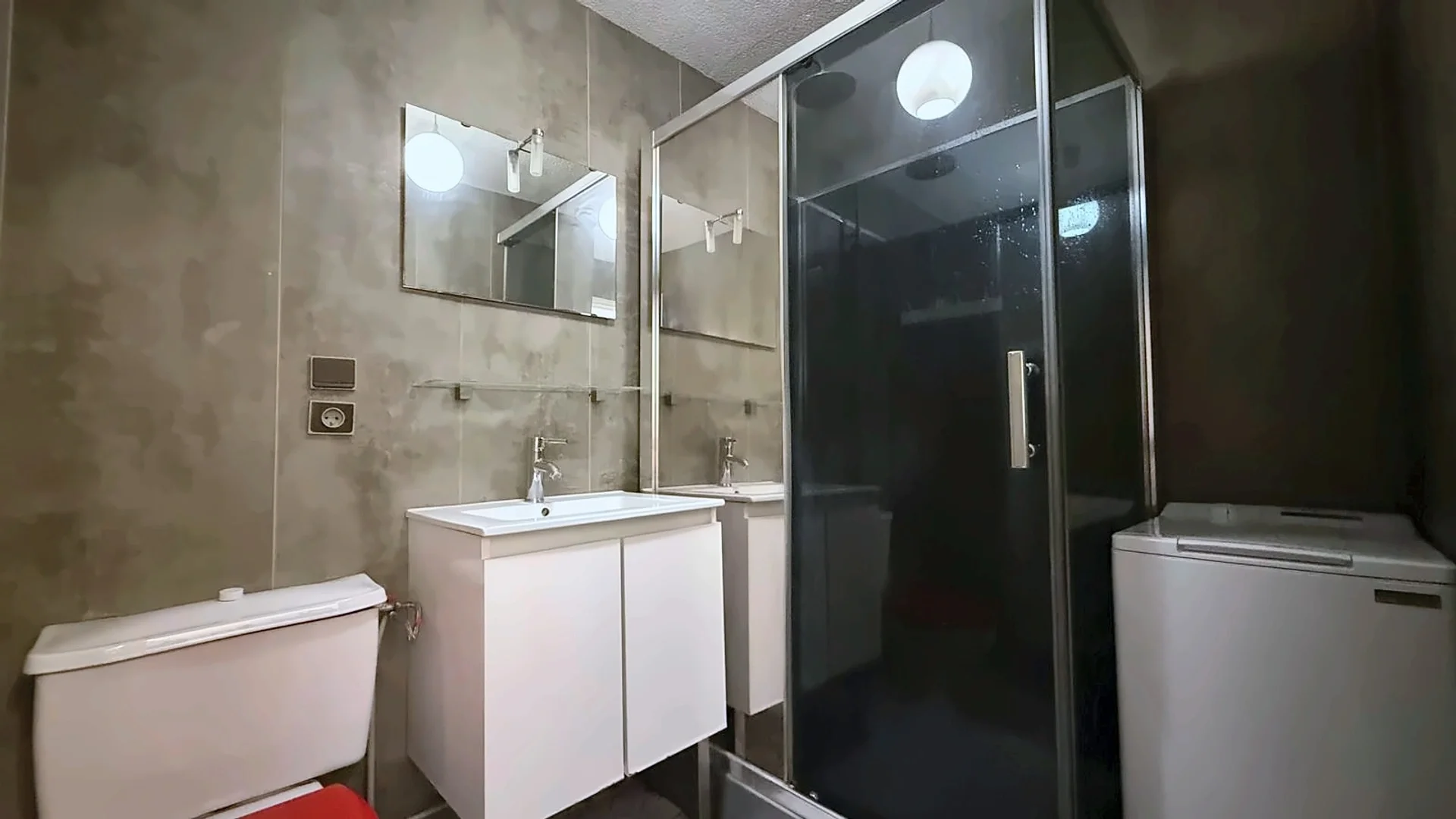 Appartement Rue Saint-Saëns à Paris