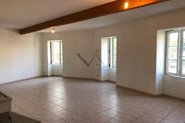 Flat Place Prosper Allignol in Viviers