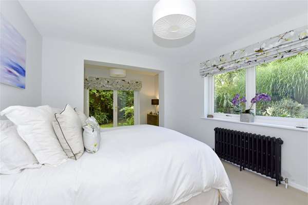 House Lebanon Drive in Elmbridge