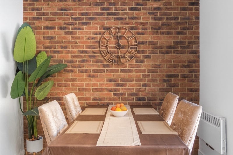 House Wyld Way in Greater London