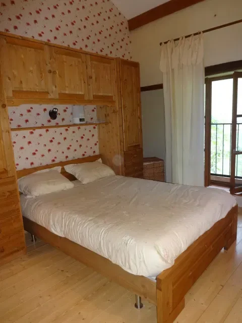 Chambre Route du Château à Matour