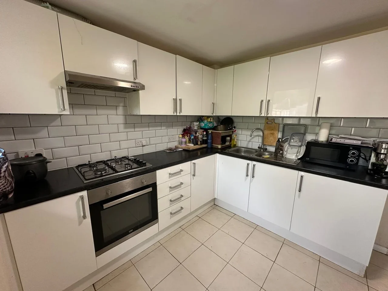 Room Waterside in Milton Keynes