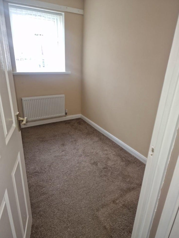 House Teal Grove in Darlaston