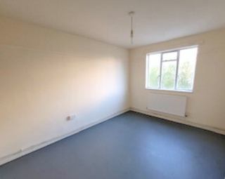 Flat Clapham Manor Street in Greater London