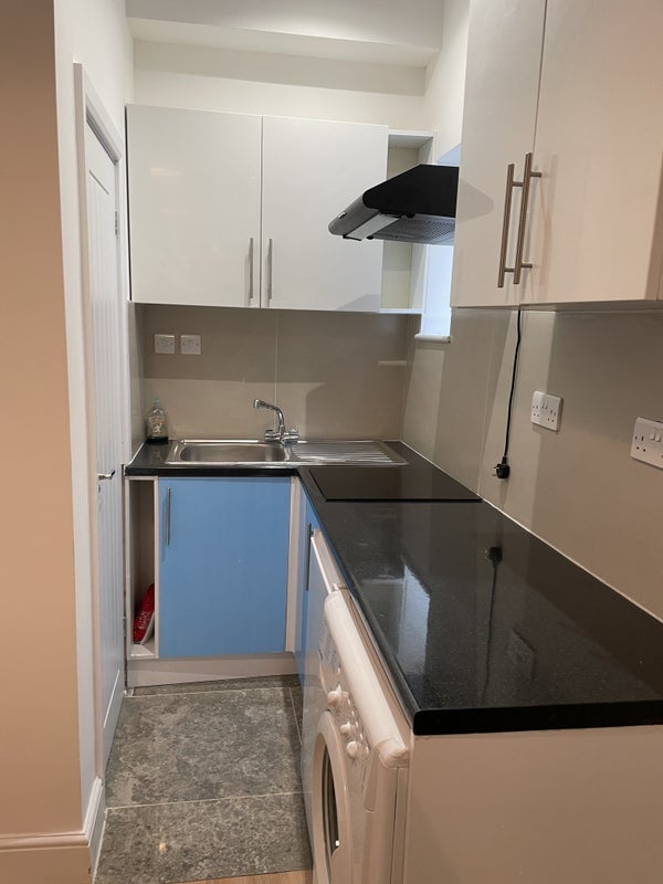 Room Langham Close in Greater London