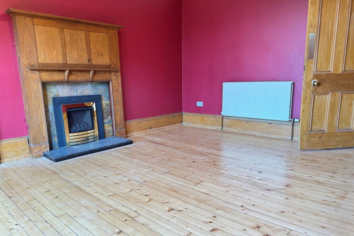 Flat Mingarry Street in Glasgow