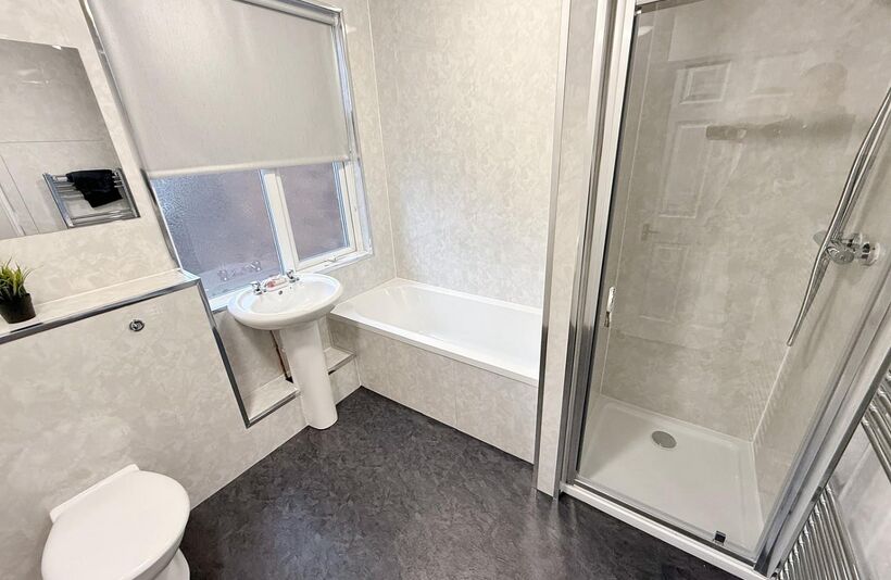 Flat Welbeck Road in Newcastle upon Tyne